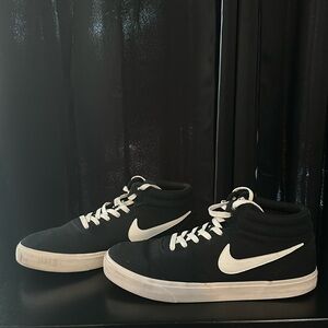 Men’s Nike Sneakers